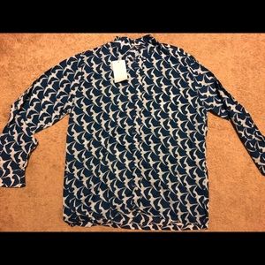 Manaola XL long sleeve button down shirt